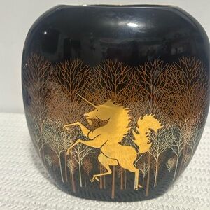 Otagiri Black Vase with Gold unicorn  Design
